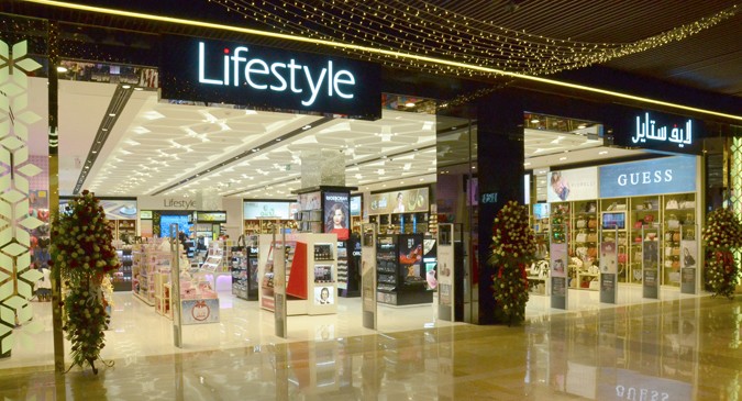 Dubai Mall store front