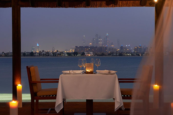 Romantic-Cabana-Dinner-night