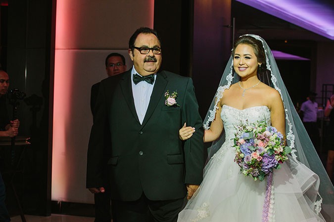 travel themed wedding in Dubai