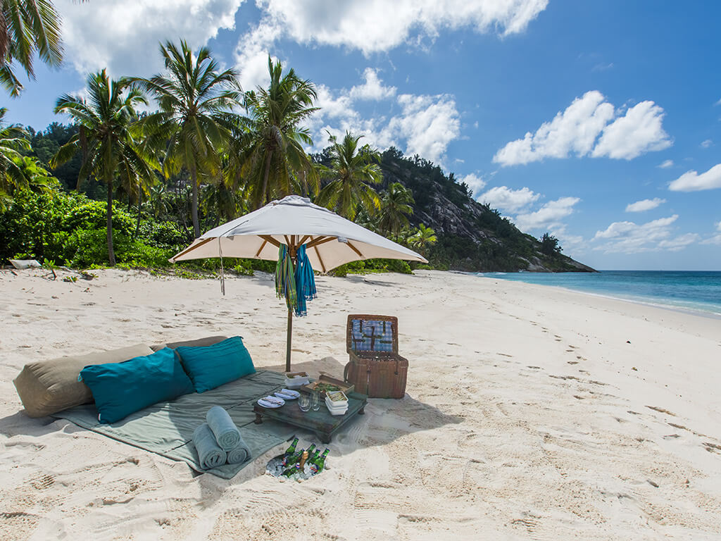 5 Dreamy Honeymoon Island Hotels With BCME Expert Petra Weidl