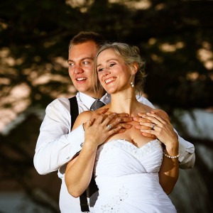 A wedding couple photo taken by Press Play