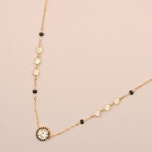 A beautiful diamond necklace by Diamonds by Pelvi