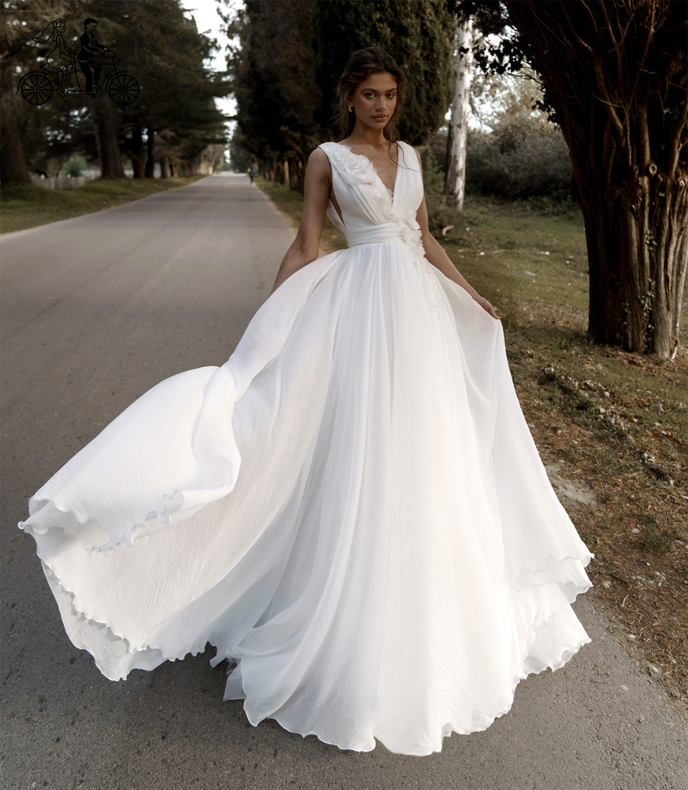 A beautiful wedding gown for a oval shape